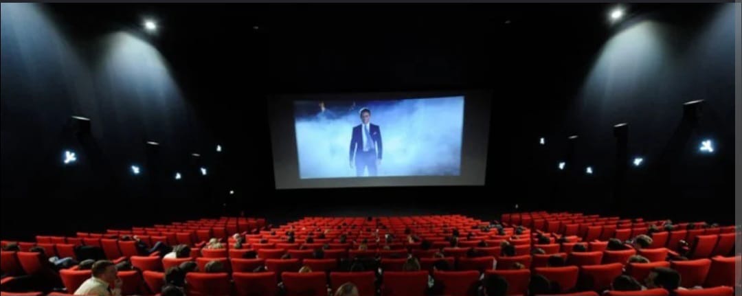 Exploitation des salles de cinéma… le nouvel arsenal juridique réhabilite le technicien cinématographique